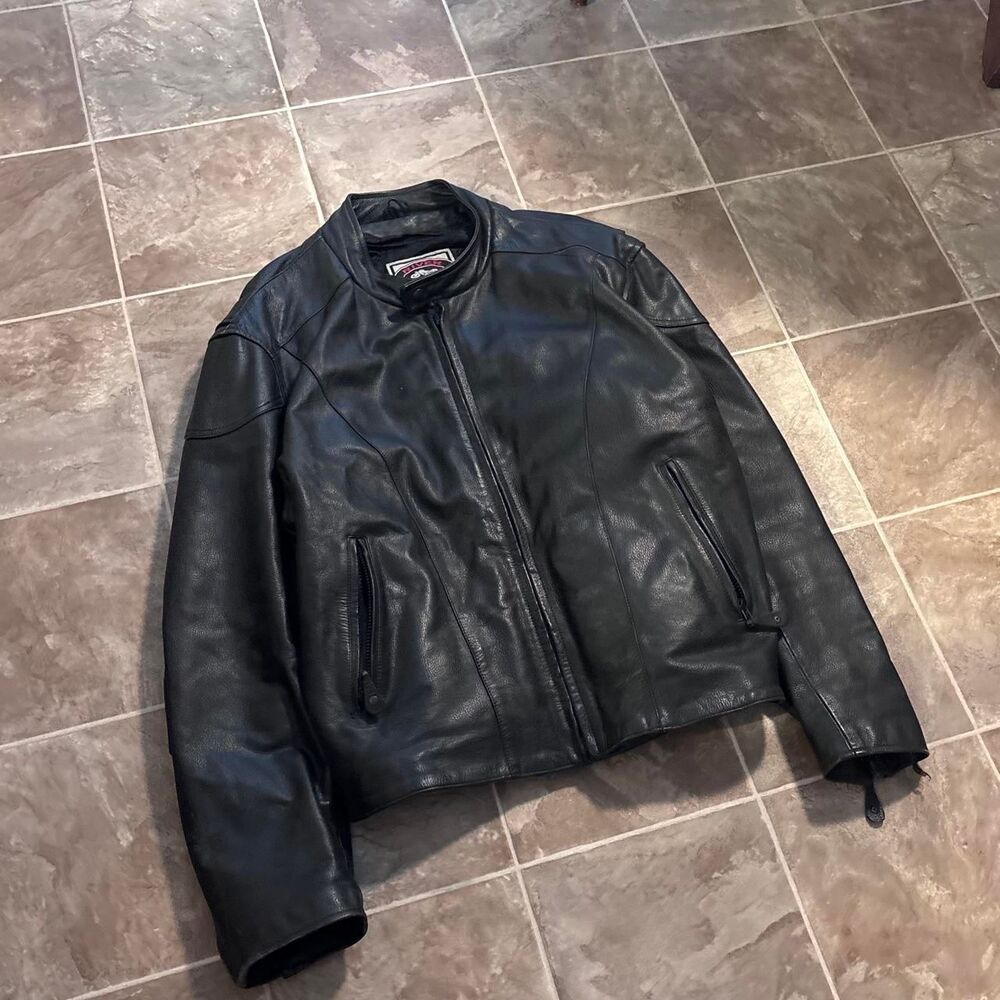 Vtg 90s Harley Davidson Esc River Road black leather jacket sz XL, little wear!